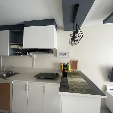8 Spatial Condominium Davao City Εξωτερικό φωτογραφία