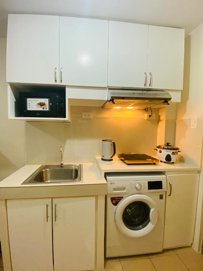 8 Spatial Condominium Davao City Εξωτερικό φωτογραφία