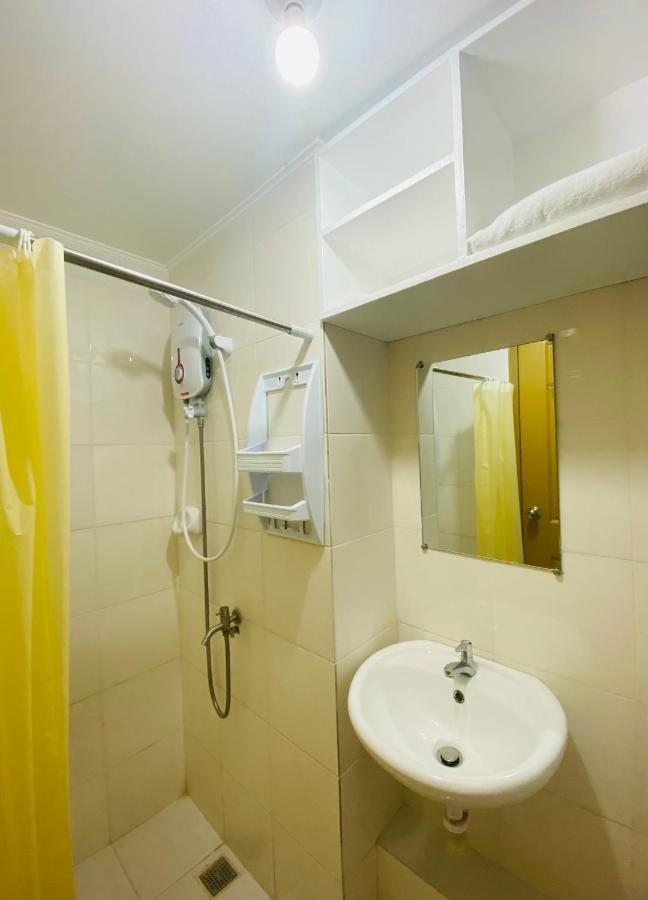 8 Spatial Condominium Davao City Εξωτερικό φωτογραφία