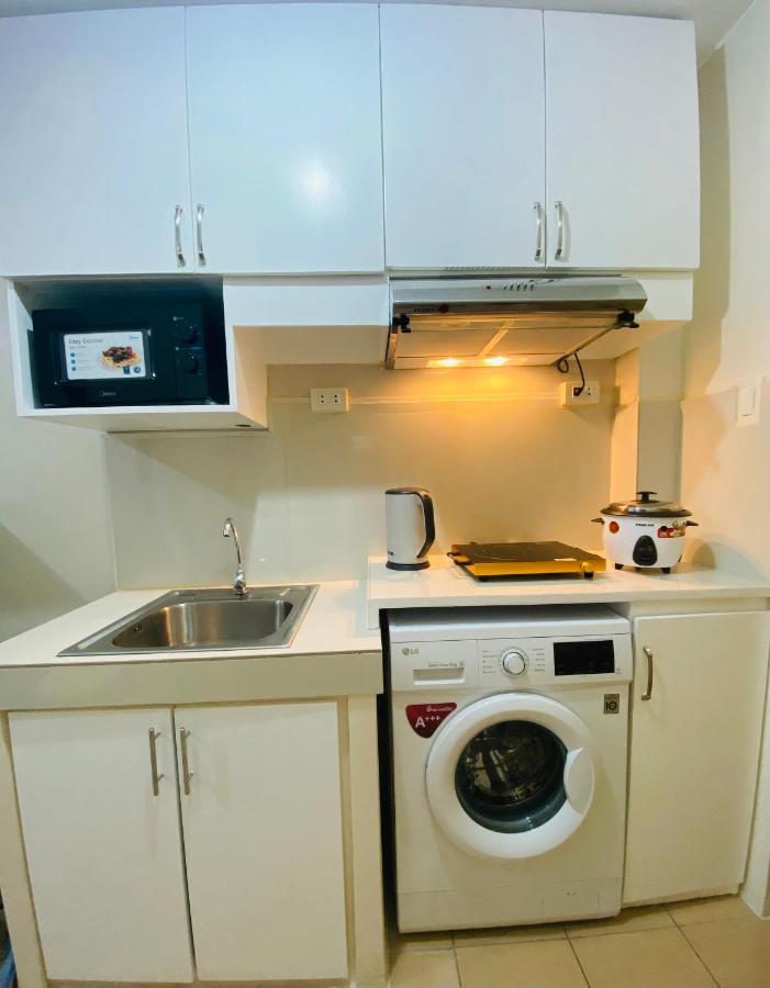8 Spatial Condominium Davao City Εξωτερικό φωτογραφία